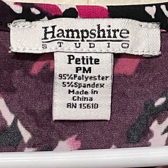 NWT Hampshire Studio Petite PM Short Sleeve Multicolor Abstract Print Top With B - Picture 2 of 6